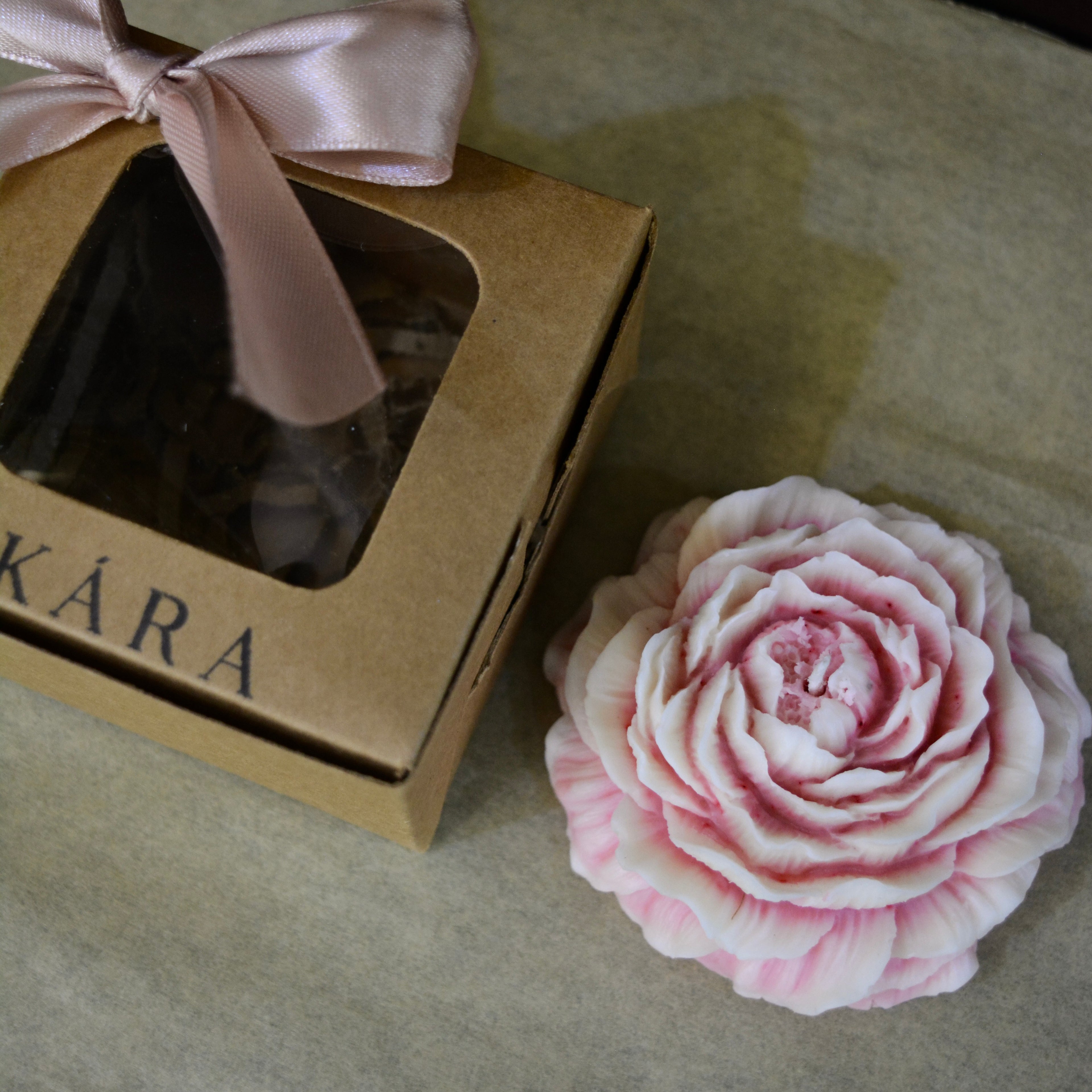 Peony Flower Candle