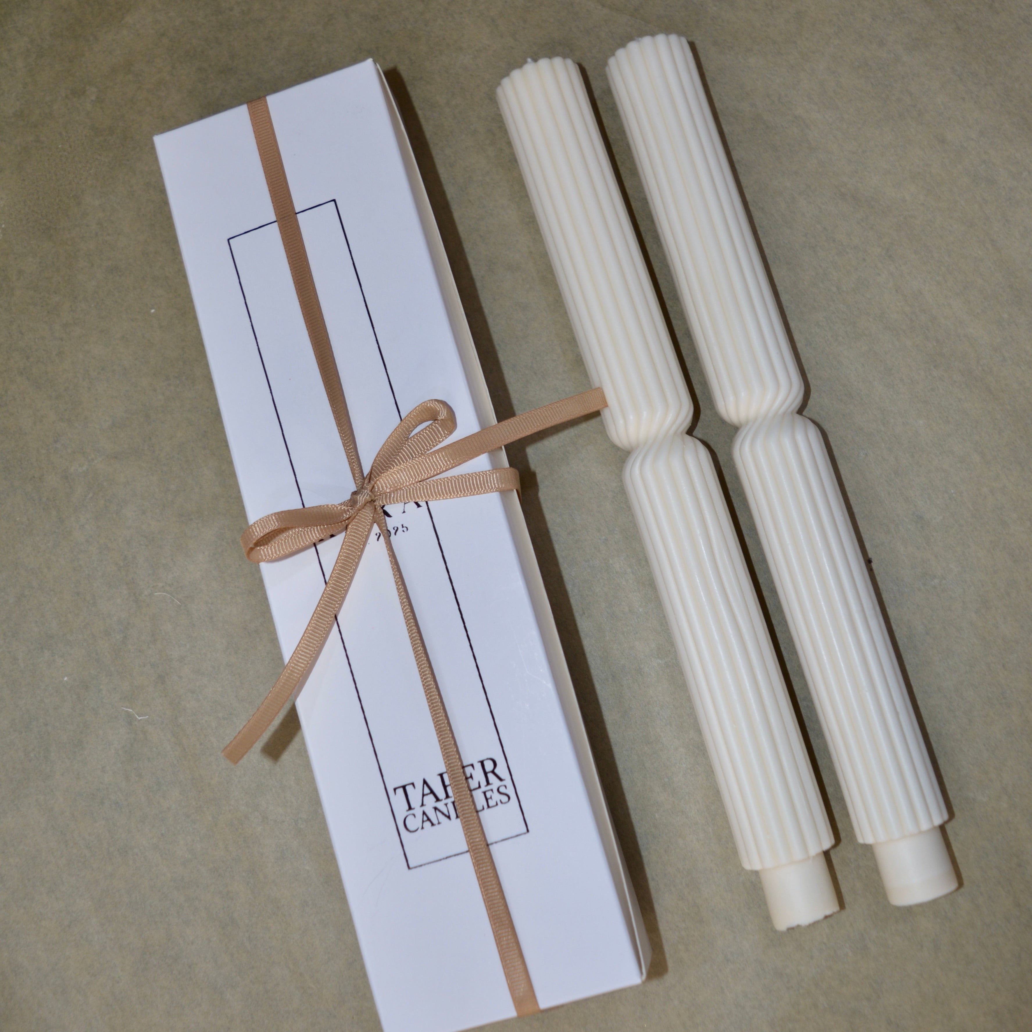 LINEAR Candle | Set of 2