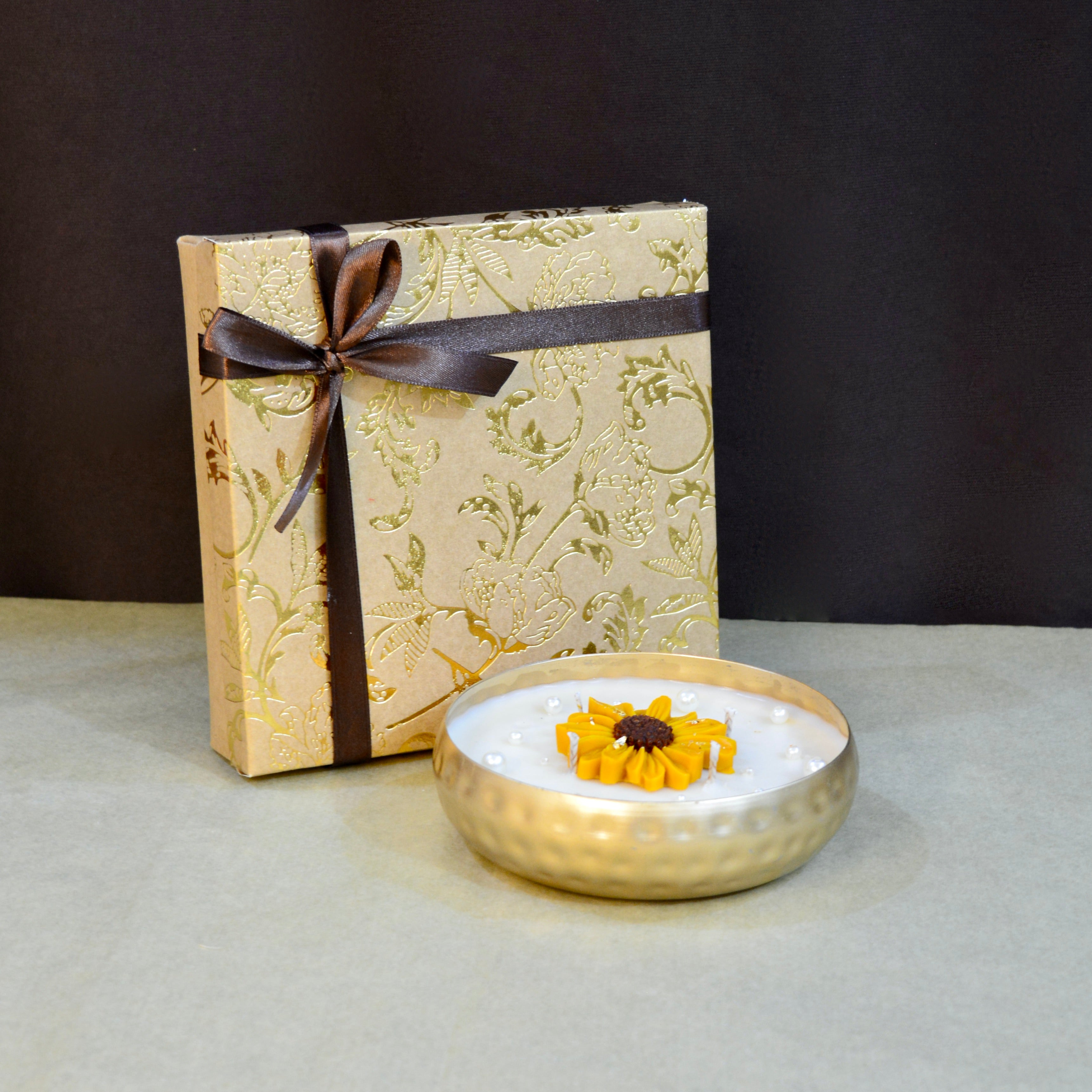 GOLDEN BLOSSOM Urli Candle (Limited Edition)